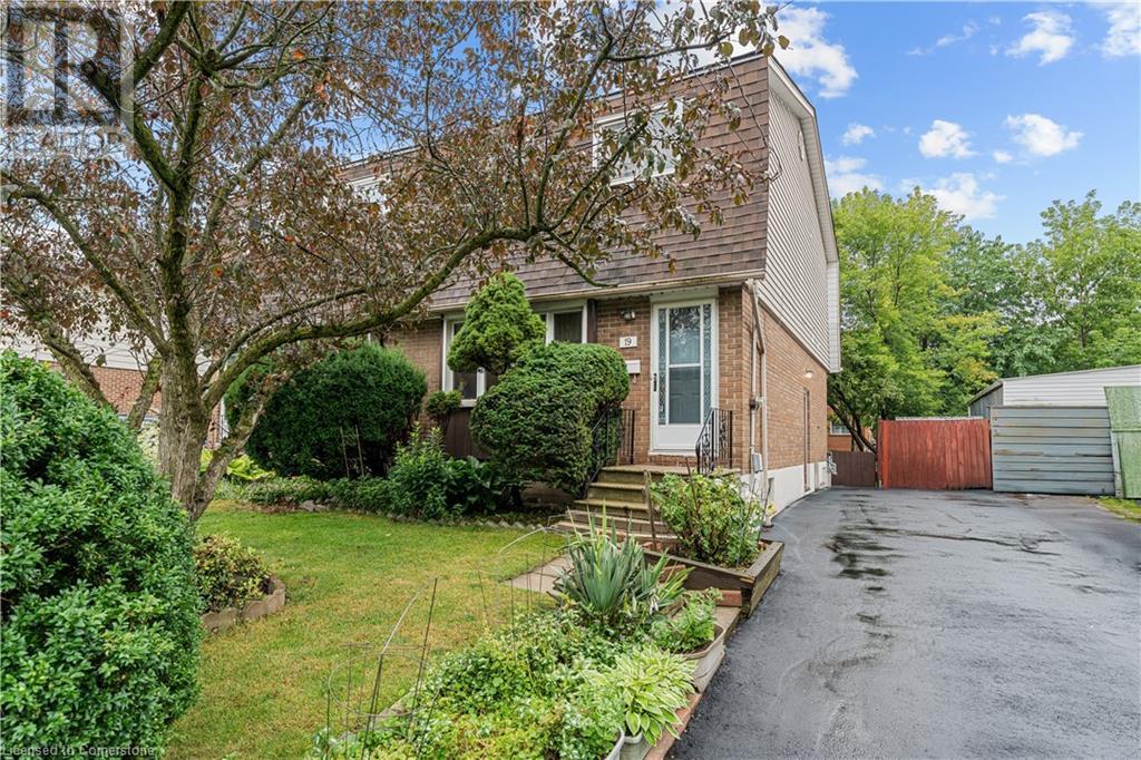 Property at 19 PLYMOUTH Court image 1