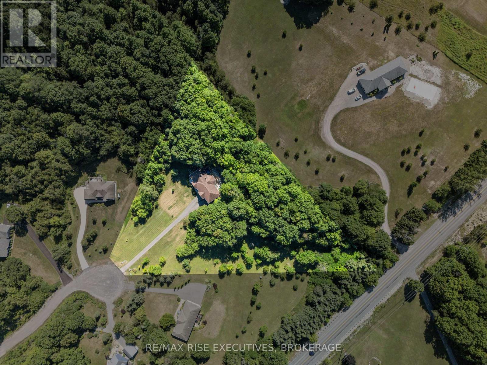 27 Collins Drive, Frontenac, Ontario  K0H 1X0 - Photo 3 - X12300817