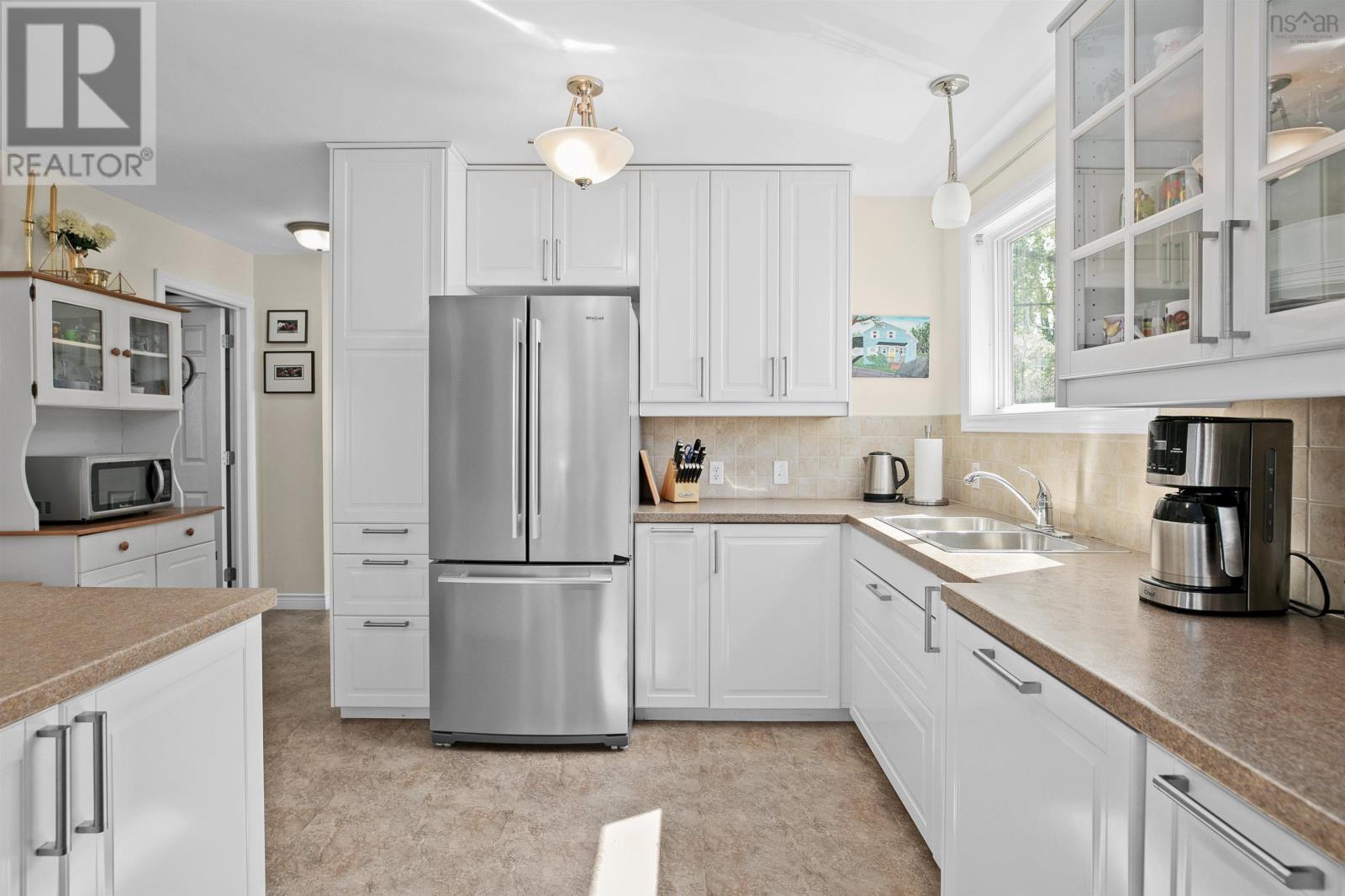 3030 Connolly Street, Halifax, Nova Scotia  B3L 3N9 - Photo 10 - 202514048