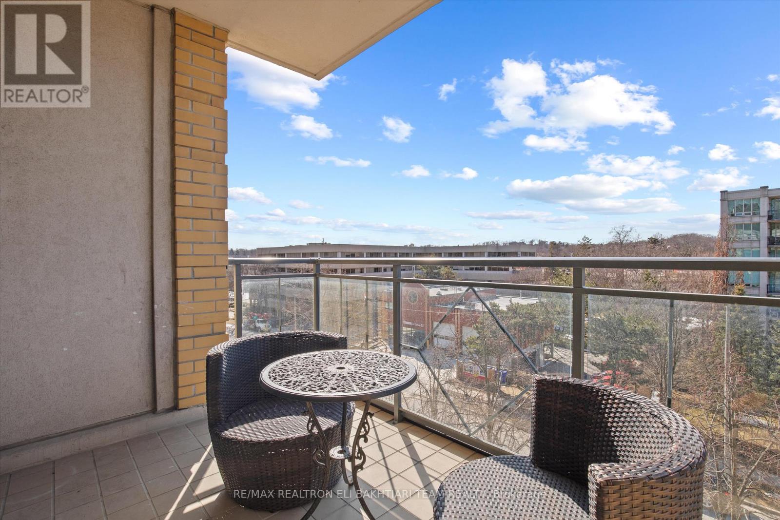 618 - 11 William Carson Crescent, Toronto, Ontario  M2P 2G1 - Photo 21 - C12312332