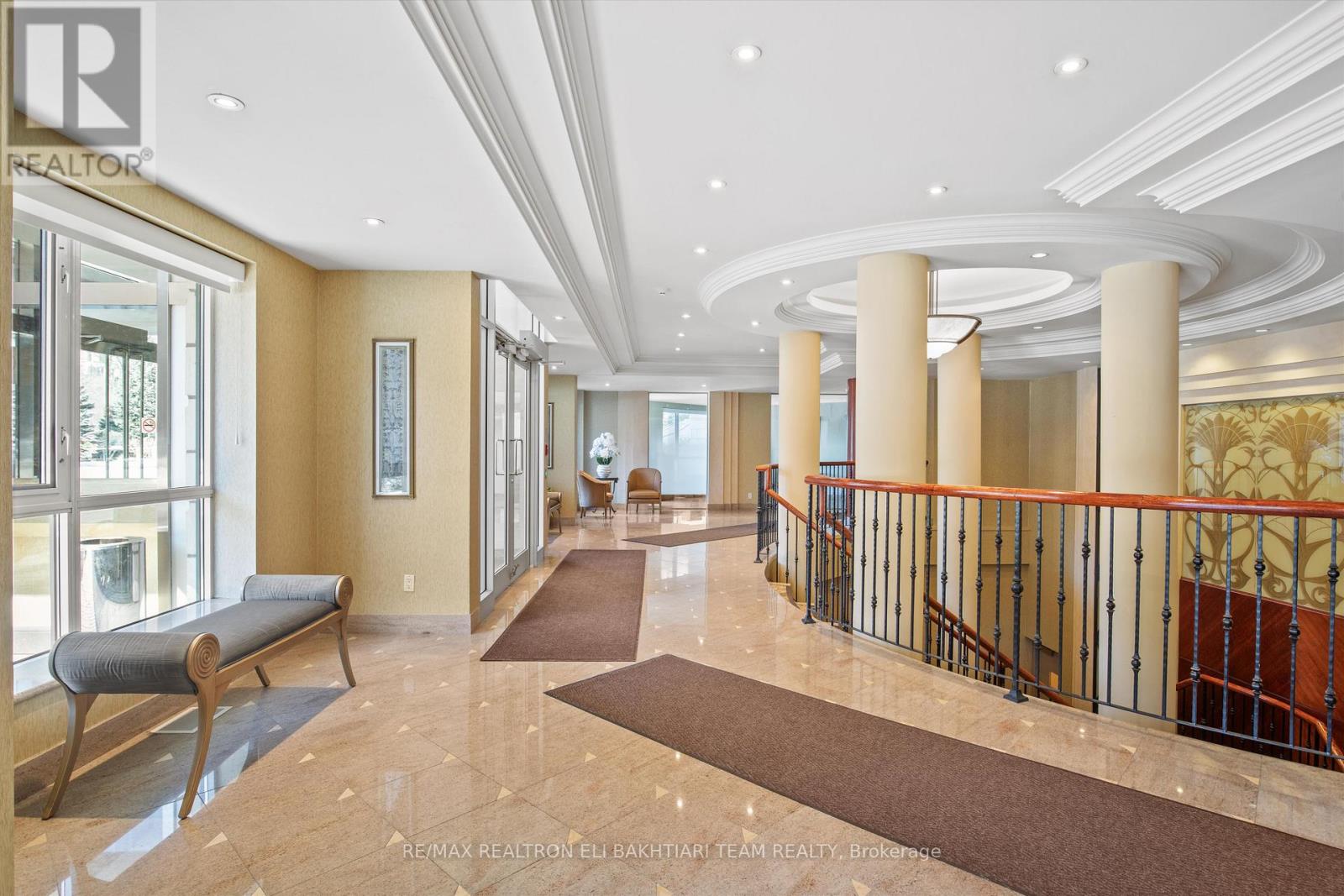 618 - 11 William Carson Crescent, Toronto, Ontario  M2P 2G1 - Photo 28 - C12312332