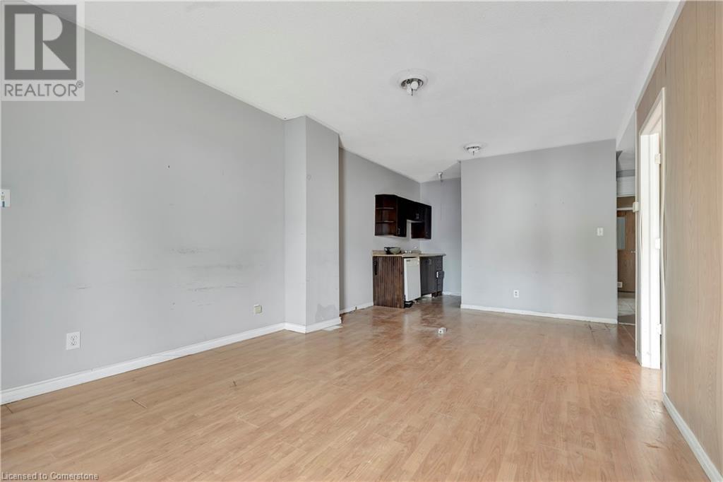 4528 Bridge Street, Niagara Falls, Ontario  L2E 2R7 - Photo 9 - 40730644