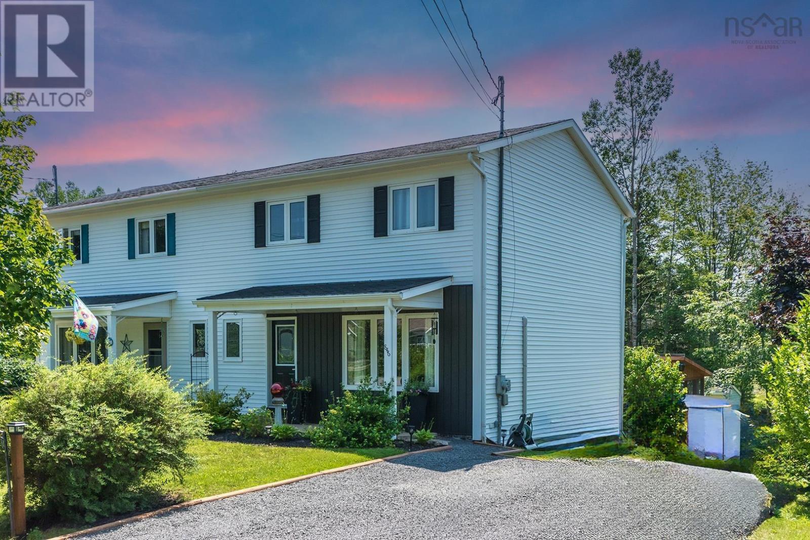 Property at 846 Murray Drive image 1