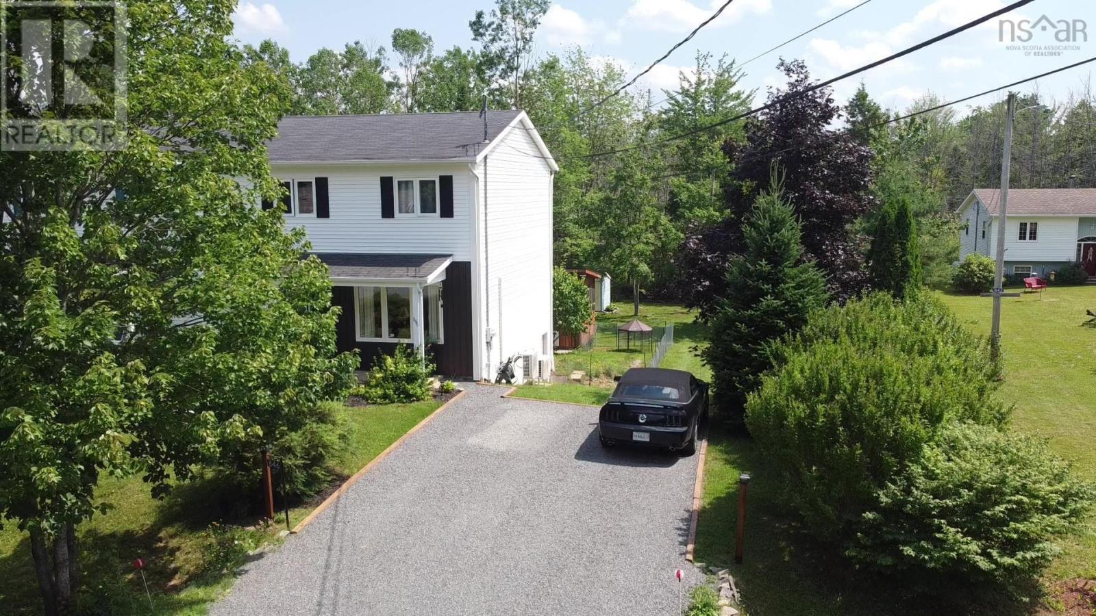 Property at 846 Murray Drive image 3