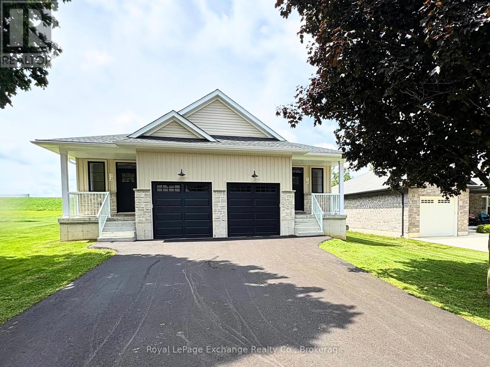 10 Janet Street S, South Bruce, Ontario  N0G 2S0 - Photo 2 - X12312095
