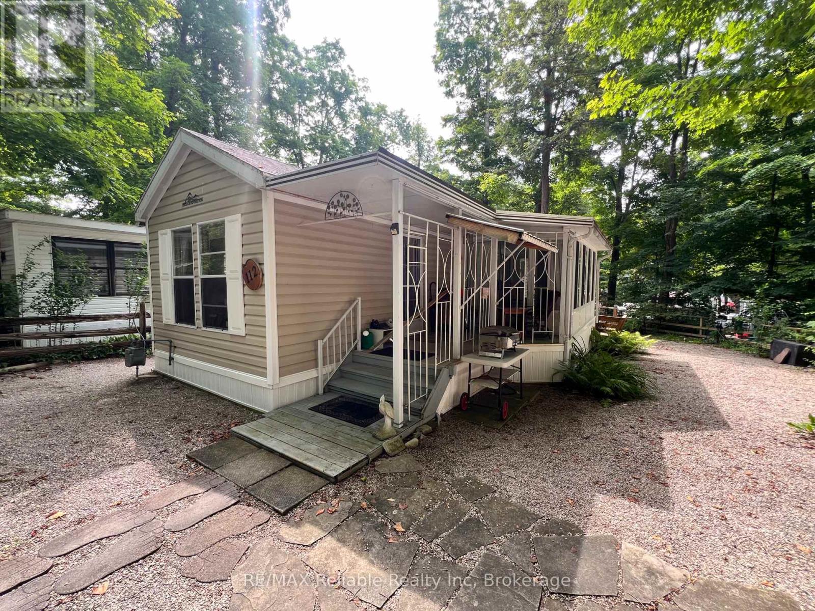 112 - 33999 Pridham Road, Bluewater, Ontario  N0M 1G0 - Photo 35 - X12312368