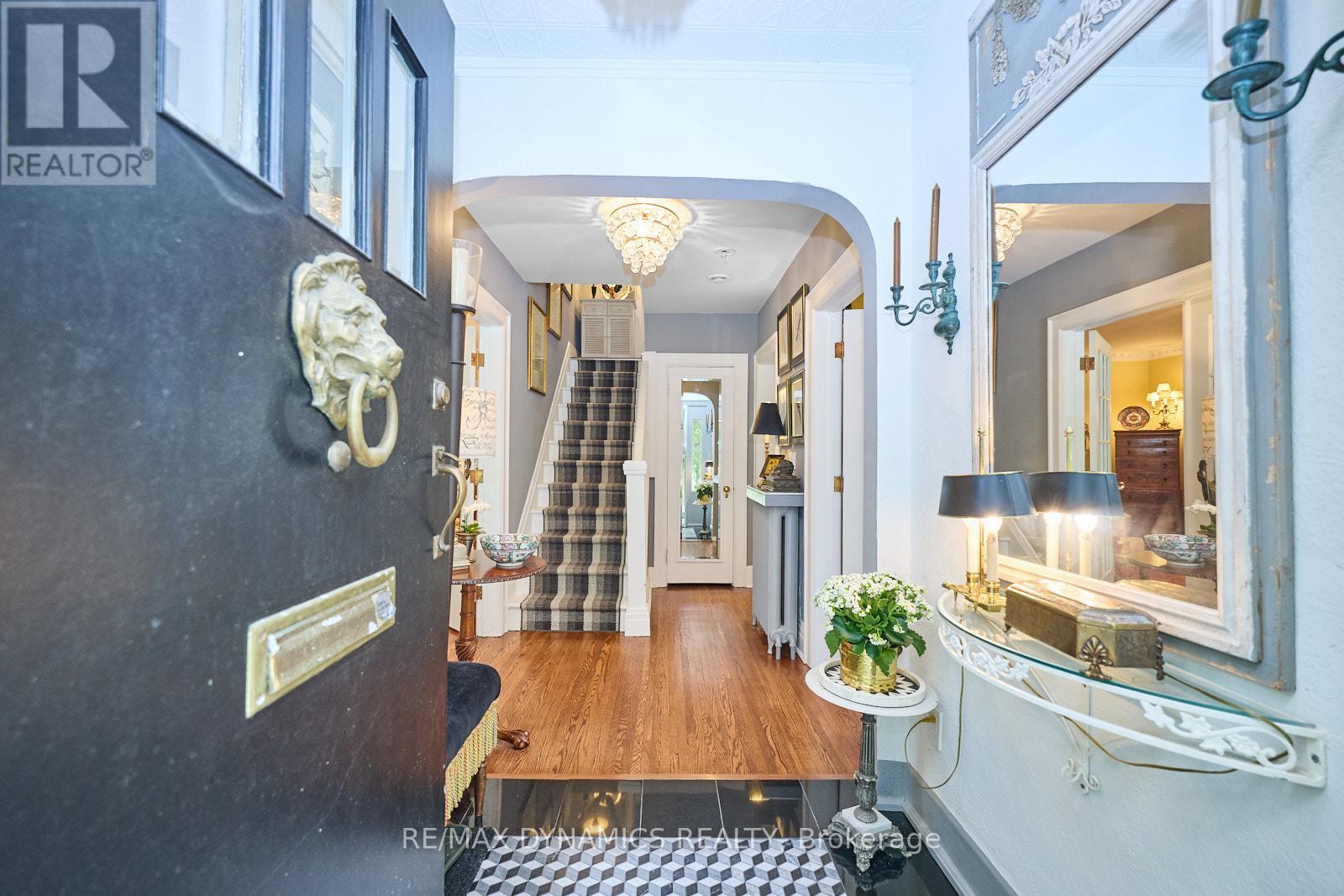 Property at 10 THAIRS AVENUE image 4