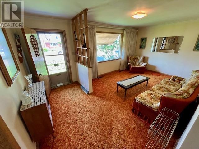 Property at 940 Broadmore AVE image 3