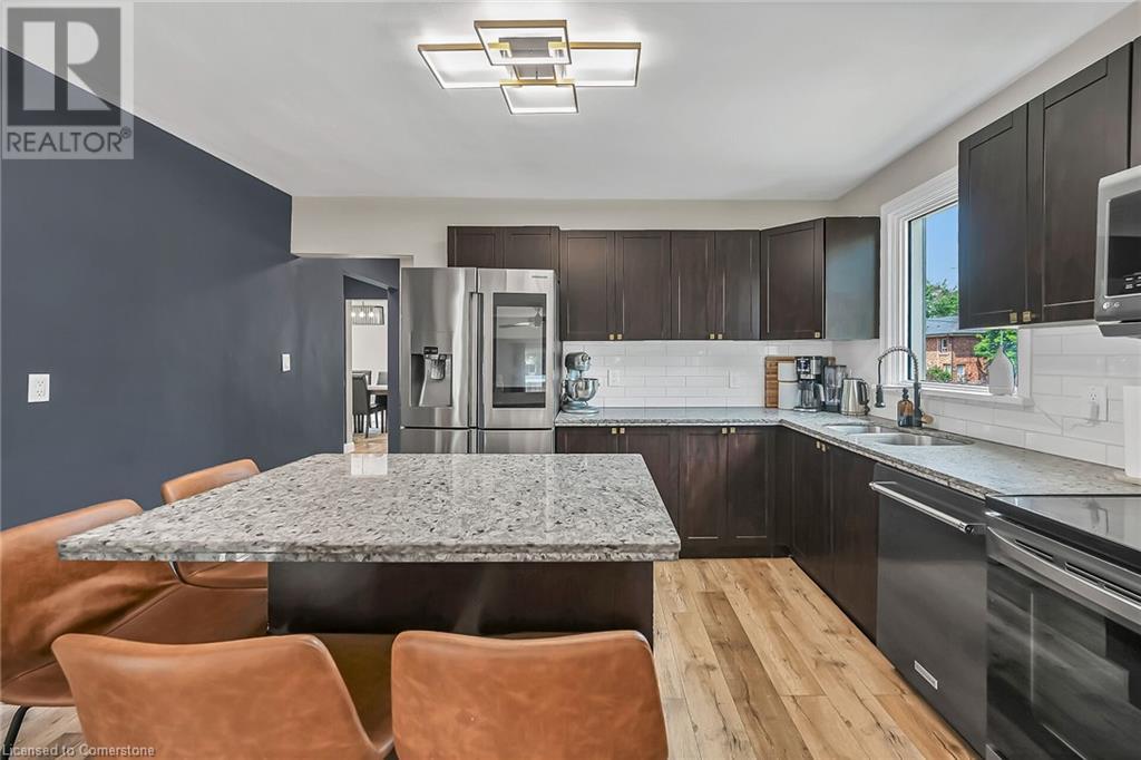 435 East 42nd Street, Hamilton, Ontario  L8T 3B2 - Photo 11 - 40751897