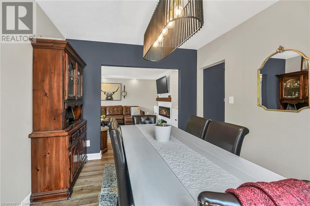435 East 42nd Street, Hamilton, Ontario  L8T 3B2 - Photo 7 - 40751897