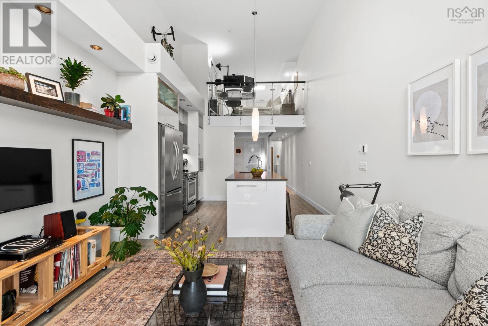 319 5662 Roberts Street, Halifax, Nova Scotia  B3K 0E3 - Photo 4 - 202519003