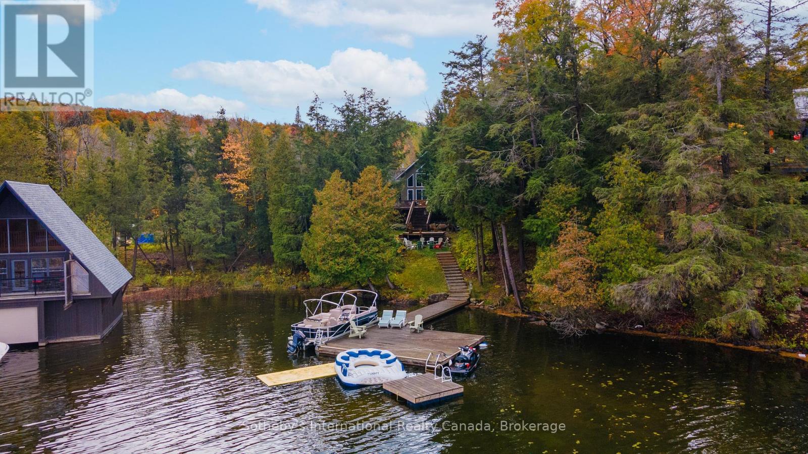 1010 Ransbury Road, Muskoka Lakes (Watt), Ontario  P0B 1J0 - Photo 2 - X12312464