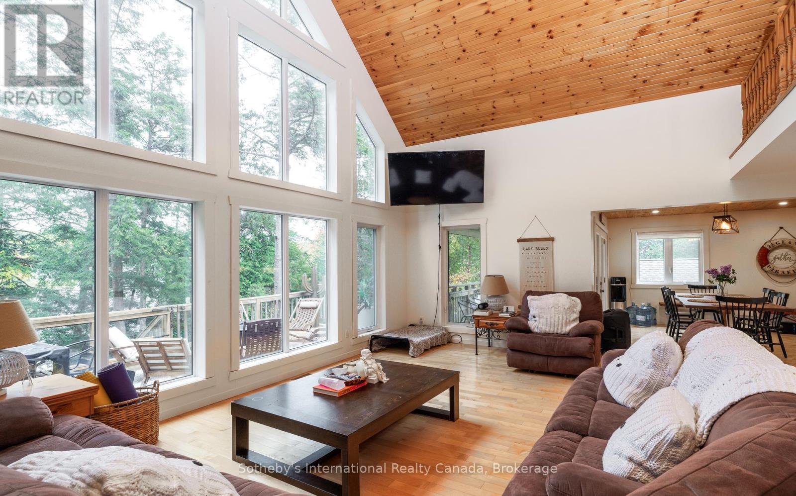 1010 Ransbury Road, Muskoka Lakes (Watt), Ontario  P0B 1J0 - Photo 4 - X12312464