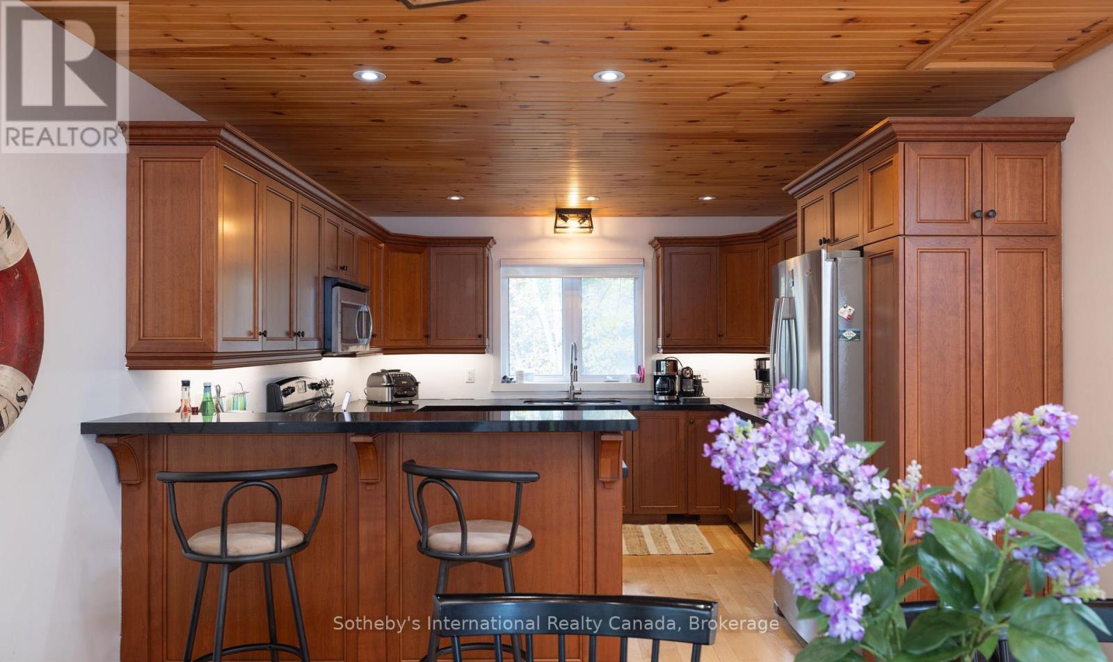1010 Ransbury Road, Muskoka Lakes (Watt), Ontario  P0B 1J0 - Photo 6 - X12312464