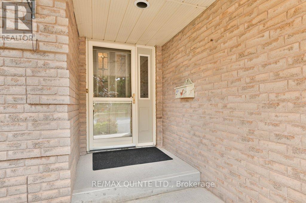 Property at 69 PARKVIEW HEIGHTS image 5