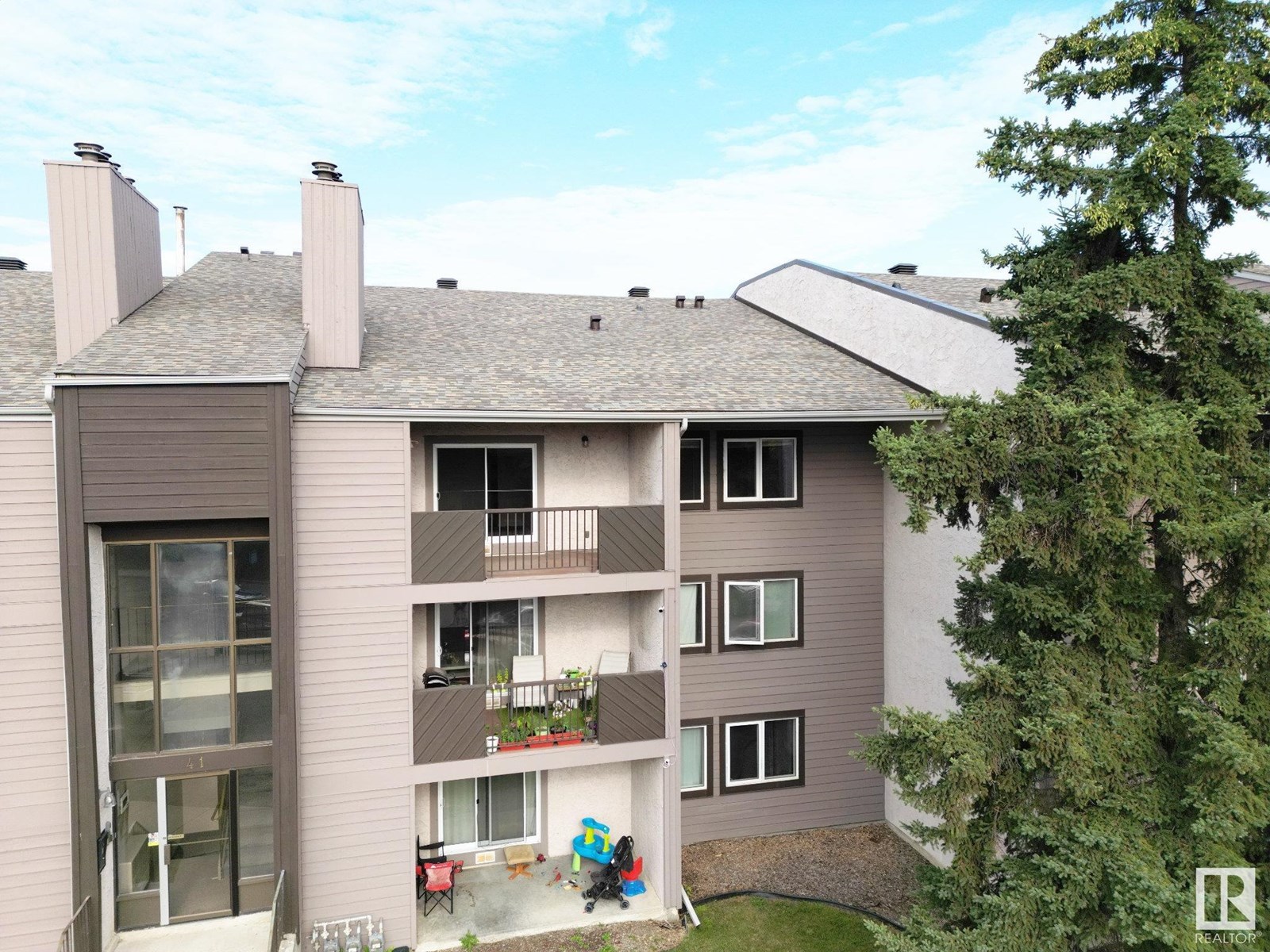 Property at 304 41 Akins Drive image 1