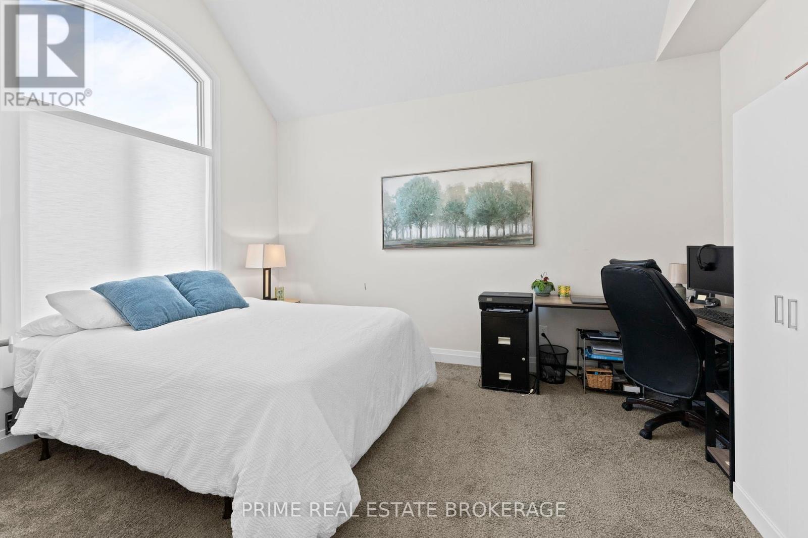 15 Compass Trail, Central Elgin, Ontario  N5L 0B8 - Photo 5 - X12312453