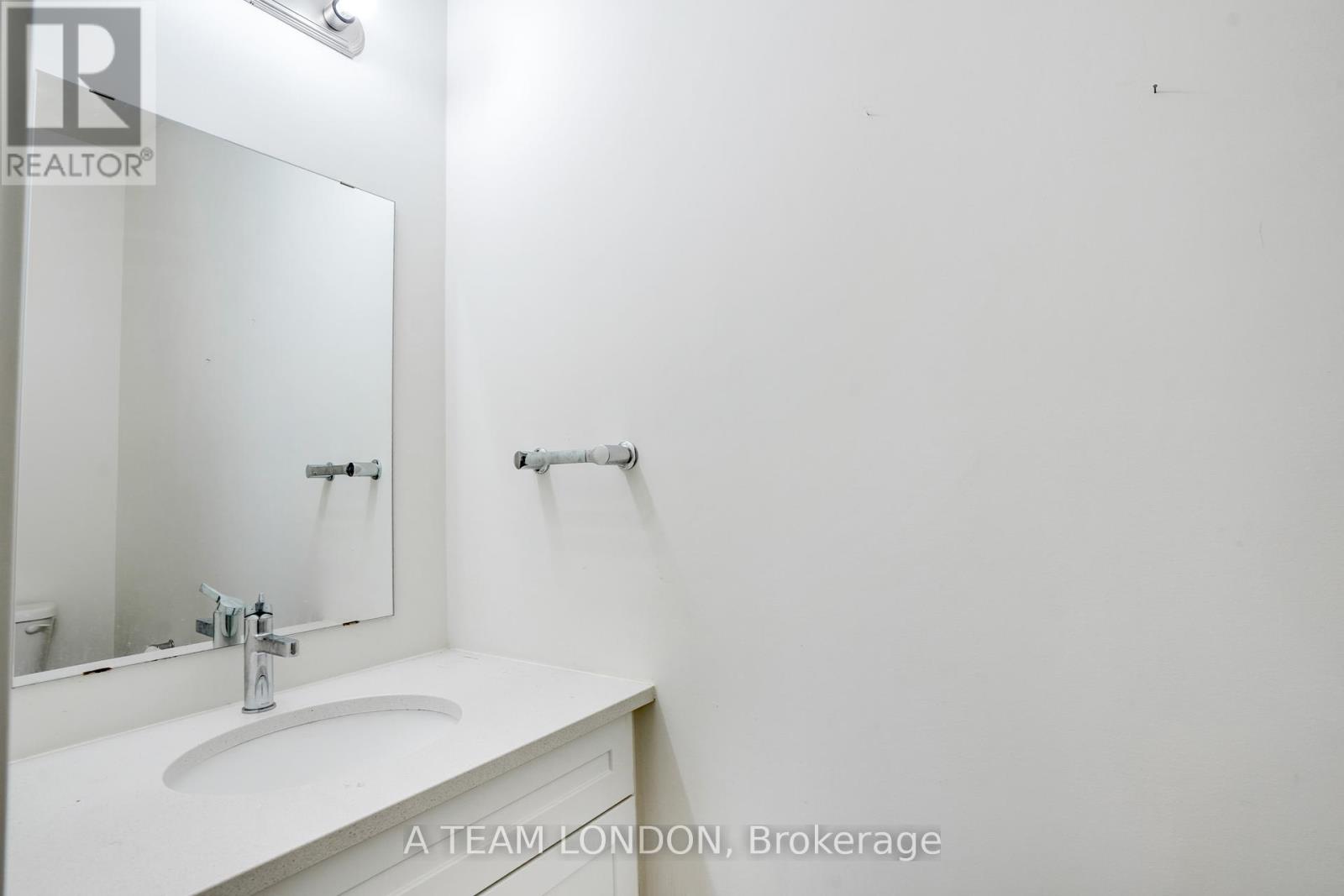 1612 Capri Crescent, London North, Ontario  N6G 3P2 - Photo 16 - X12312532