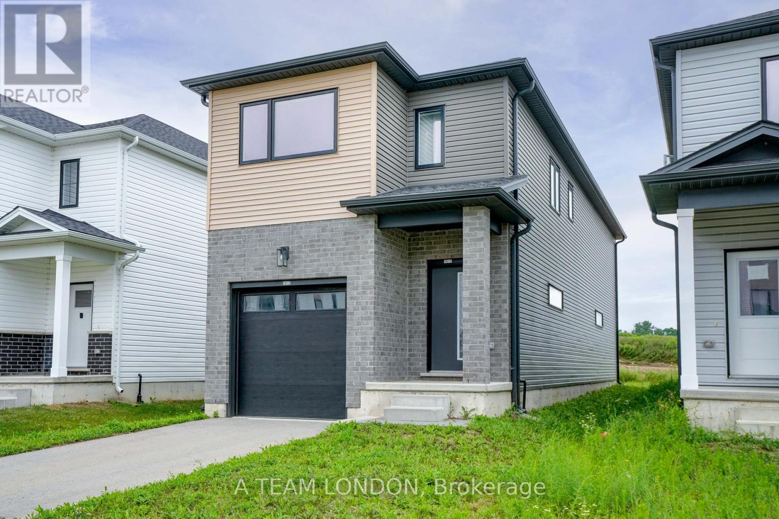 1612 Capri Crescent, London North, Ontario  N6G 3P2 - Photo 2 - X12312532