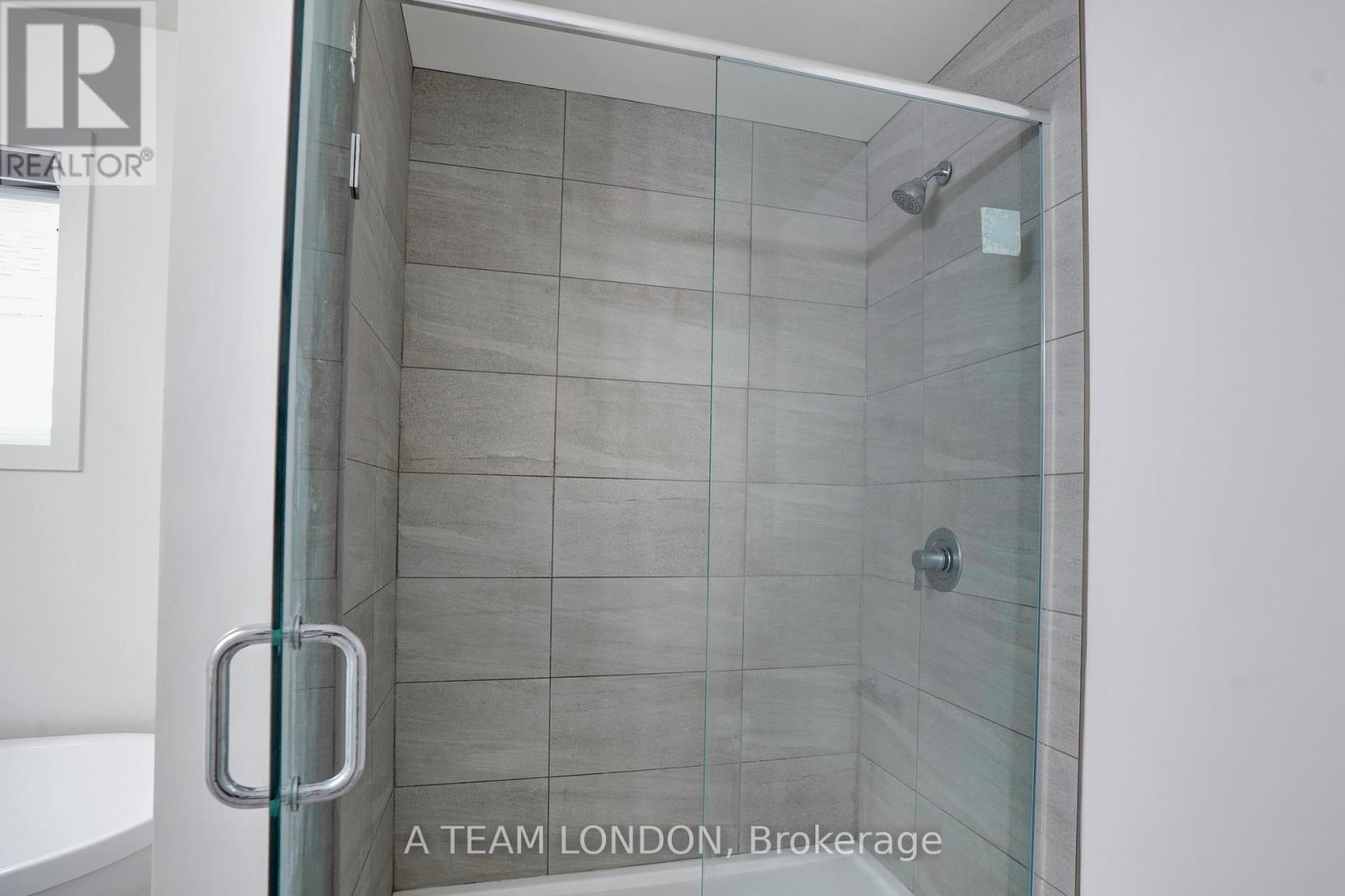 1612 Capri Crescent, London North, Ontario  N6G 3P2 - Photo 25 - X12312532