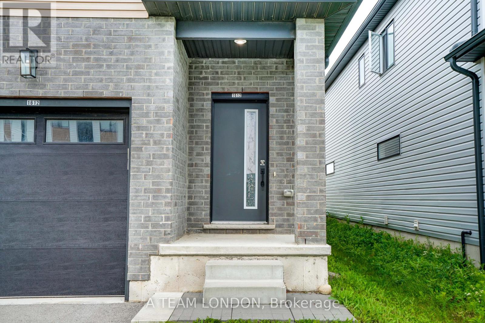 1612 Capri Crescent, London North, Ontario  N6G 3P2 - Photo 3 - X12312532