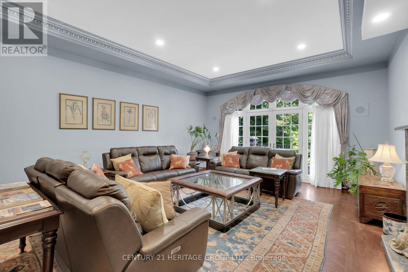 34 Maryvale Crescent, Richmond Hill (South Richvale), Ontario  L4C 6P8 - Photo 11 - N12196459