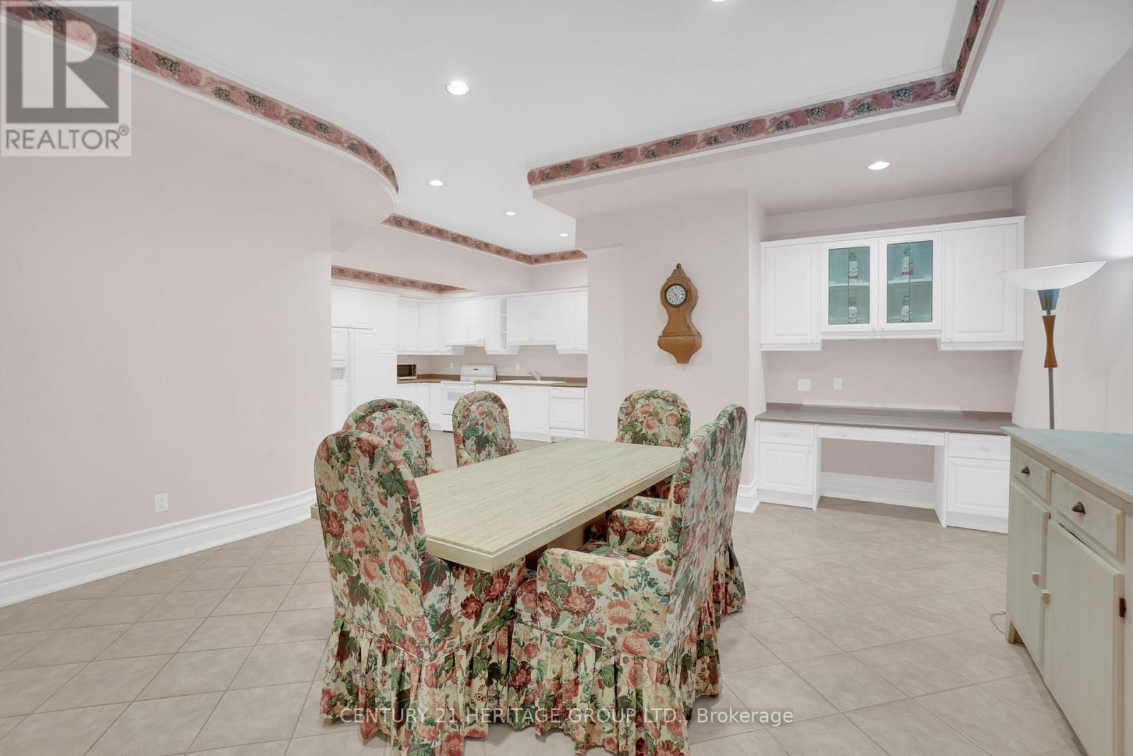 34 Maryvale Crescent, Richmond Hill (South Richvale), Ontario  L4C 6P8 - Photo 29 - N12196459