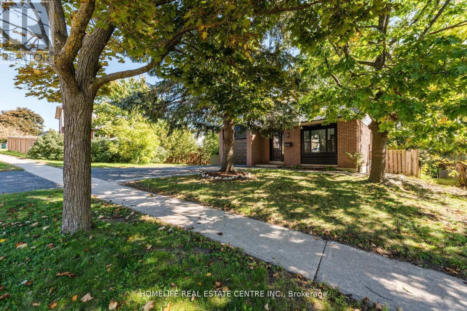 Property at 79 FOX RUN image 3