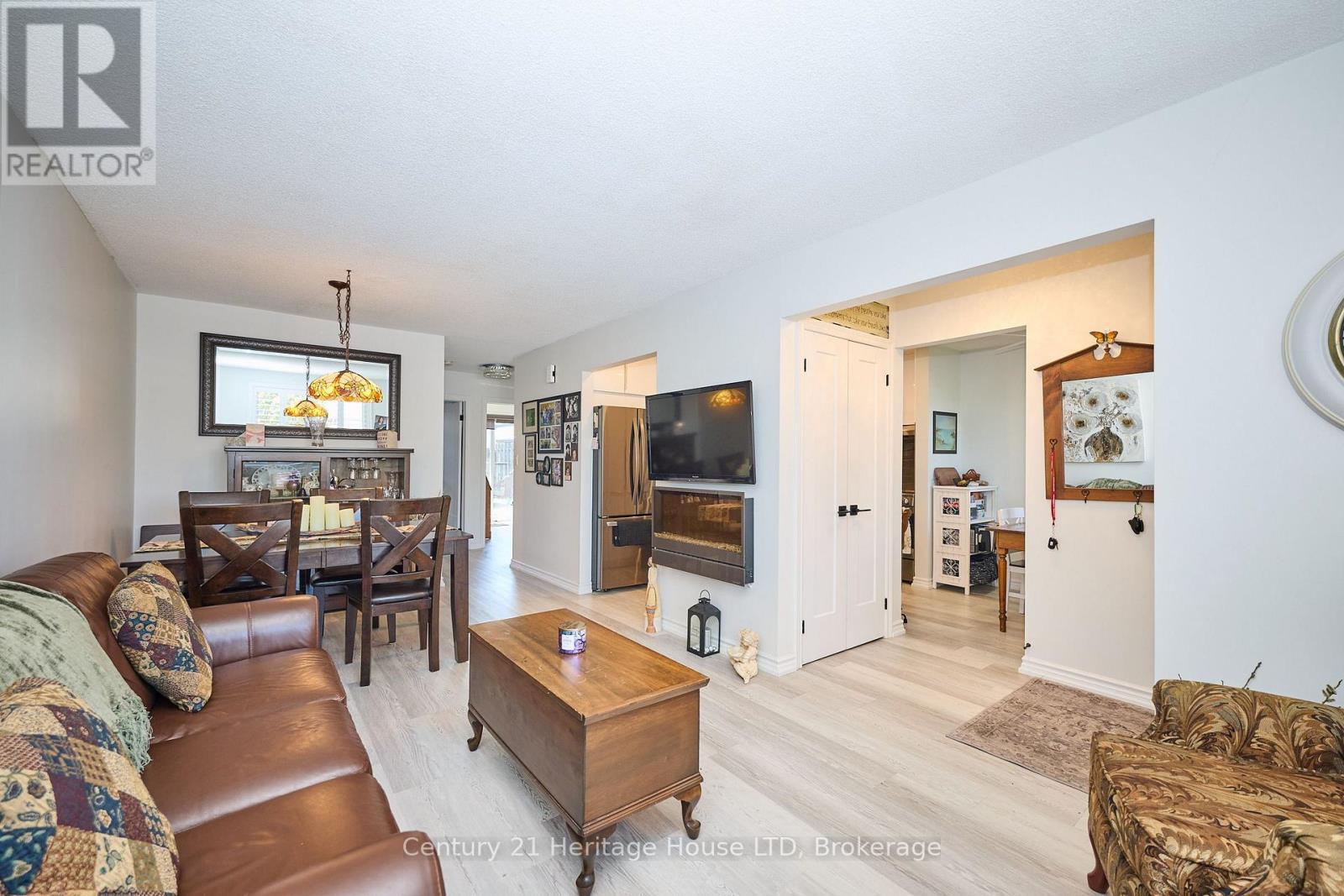 12 - 226 Vansickle Road, St. Catharines, Ontario  L2S 2S7 - Photo 6 - X12312457