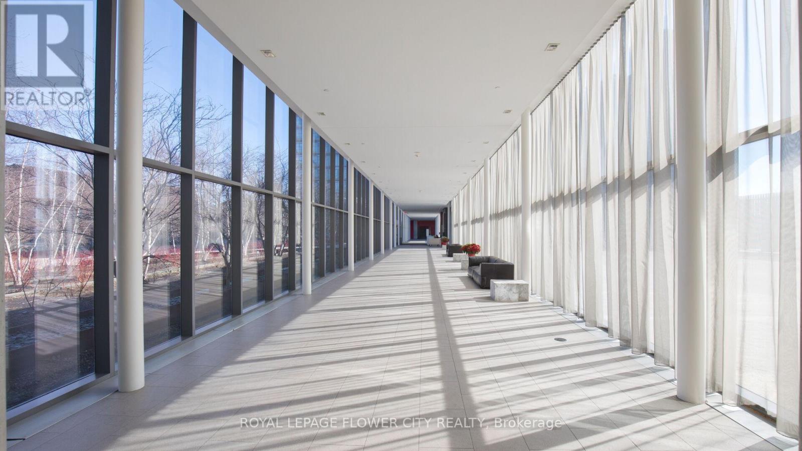 415 - 105 The Queensway Avenue, Toronto, Ontario  M6S 5B5 - Photo 12 - W12312392