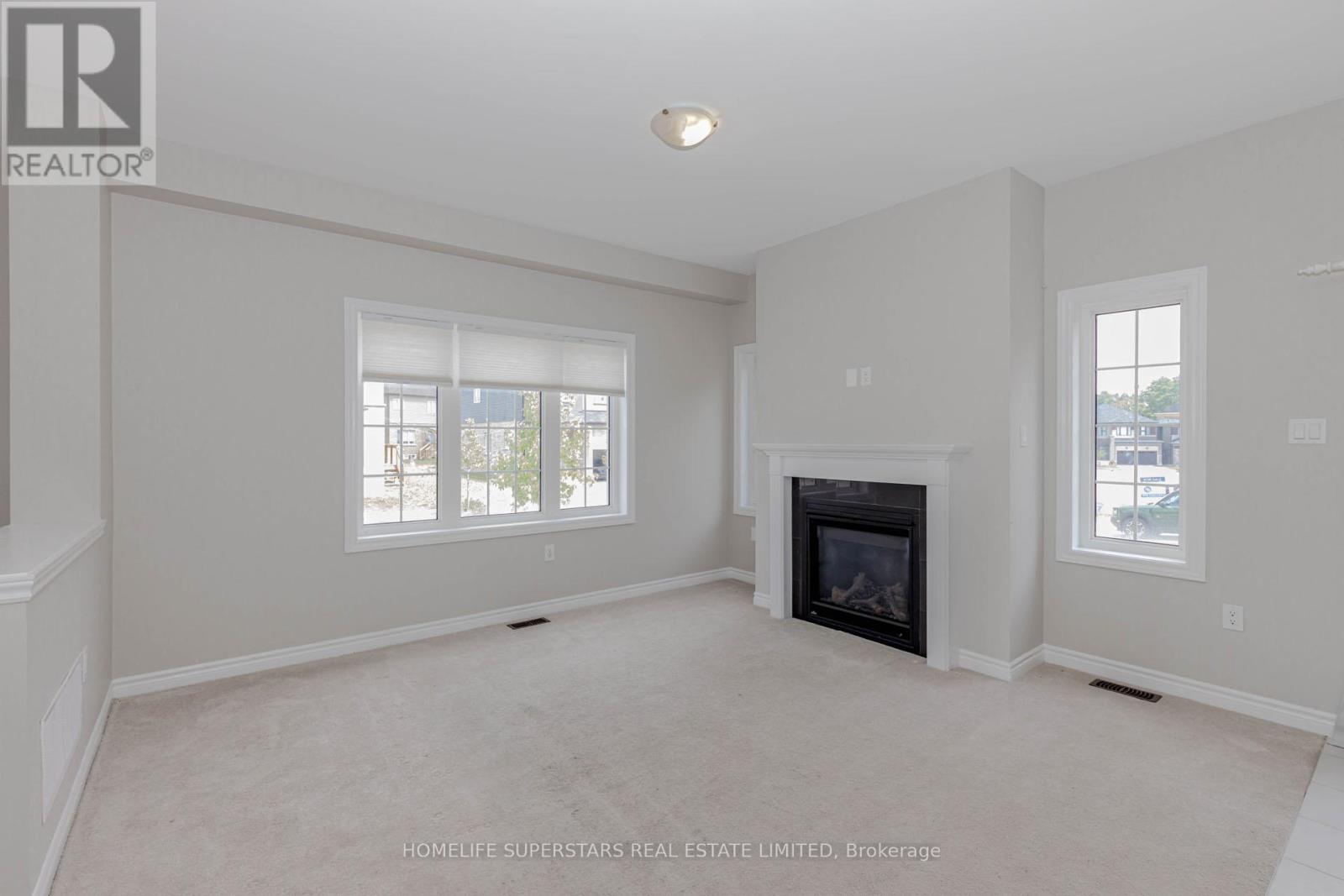 10 Macklin Street, Brantford, Ontario  N3V 0B2 - Photo 12 - X12312396