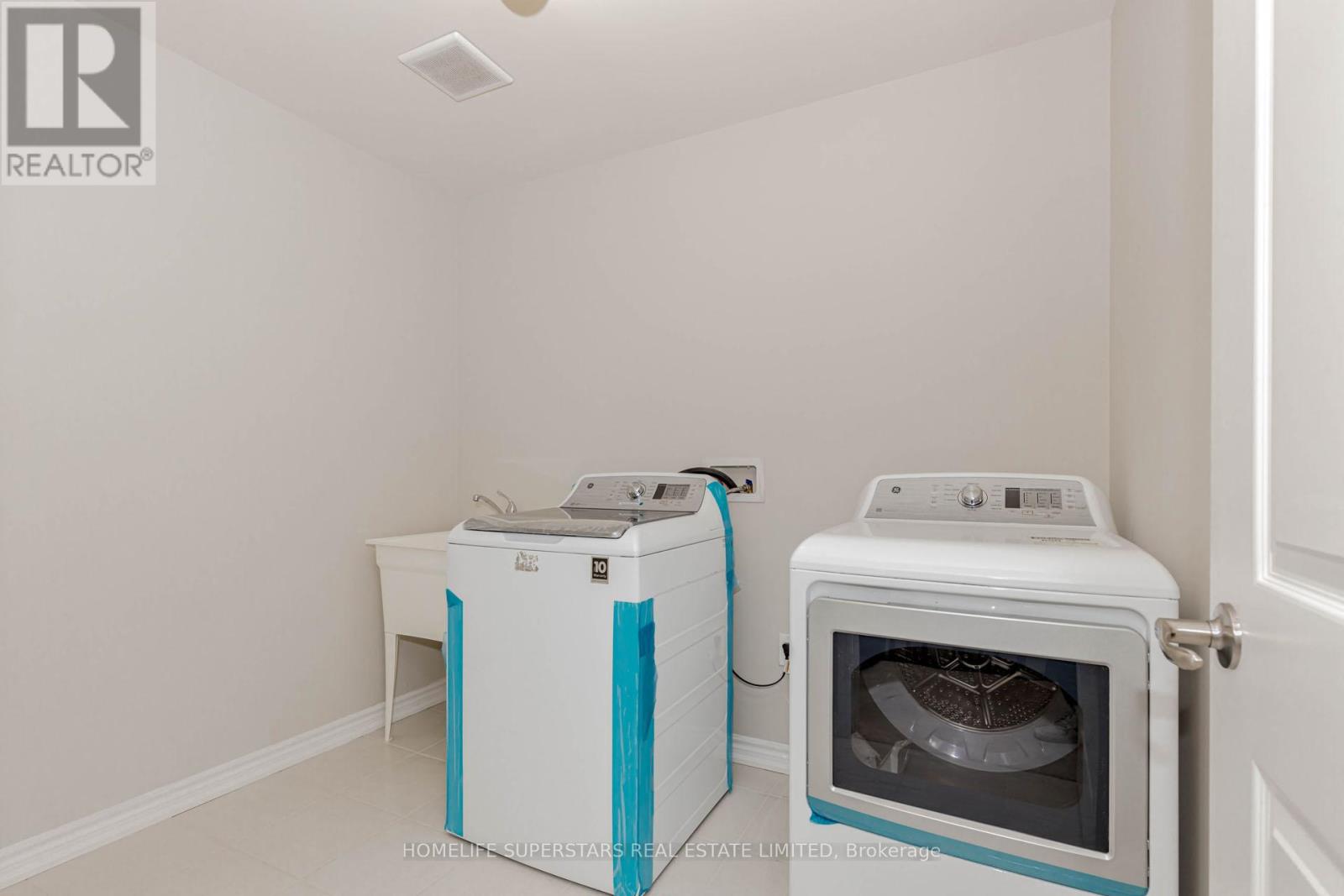 10 Macklin Street, Brantford, Ontario  N3V 0B2 - Photo 45 - X12312396
