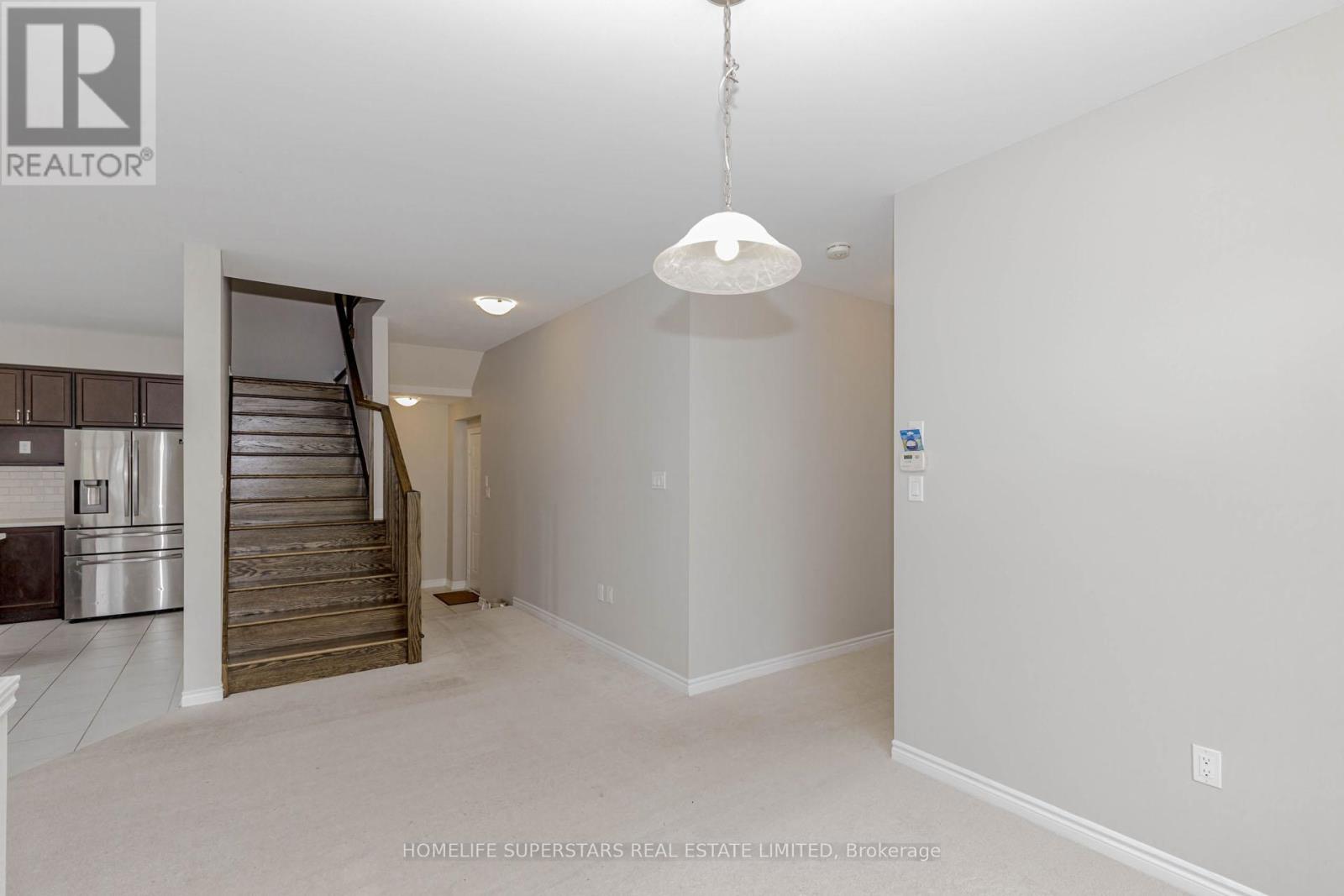 10 Macklin Street, Brantford, Ontario  N3V 0B2 - Photo 9 - X12312396