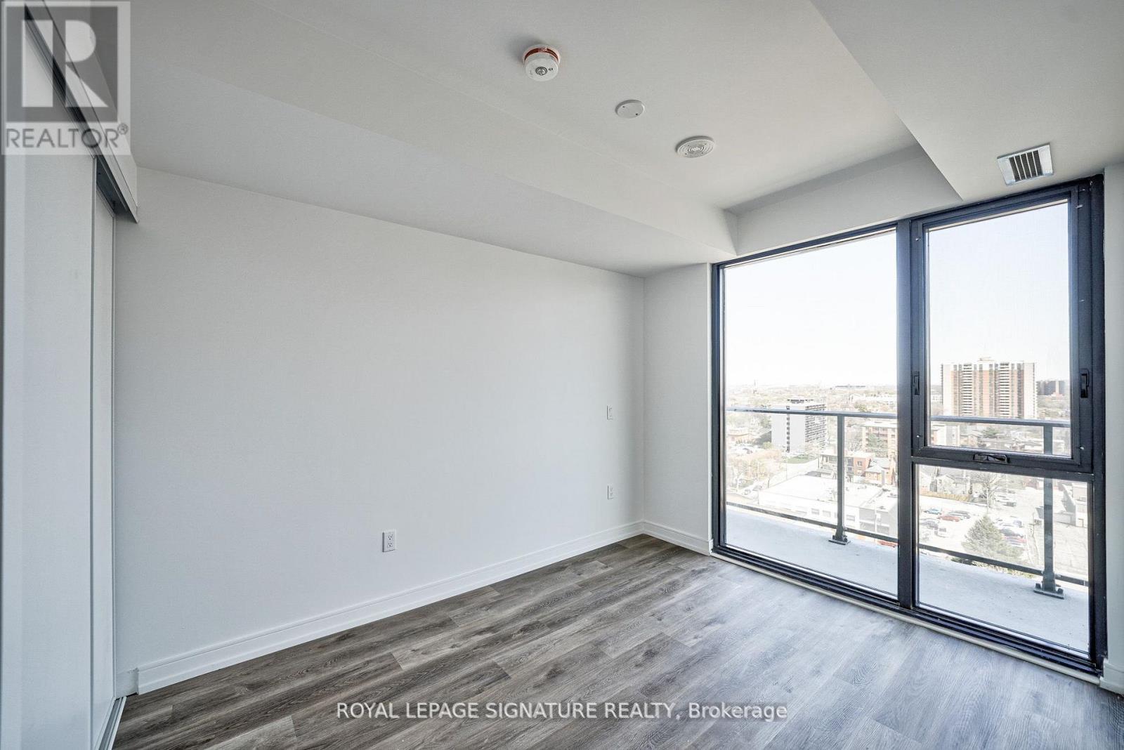 1421 - 1 Jarvis Street, Hamilton, Ontario  L8R 3J2 - Photo 17 - X12312425