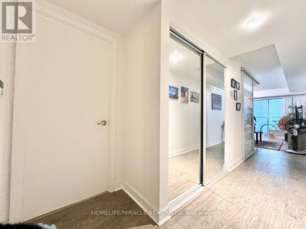 708 - 58 Orchard View Boulevard, Toronto, Ontario  M4R 0A2 - Photo 10 - C12312561