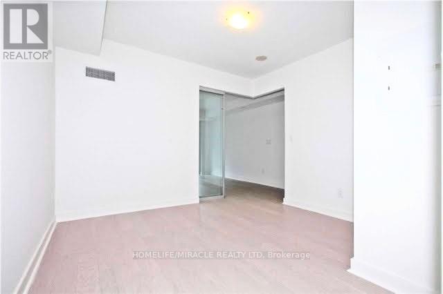 708 - 58 Orchard View Boulevard, Toronto, Ontario  M4R 0A2 - Photo 15 - C12312561