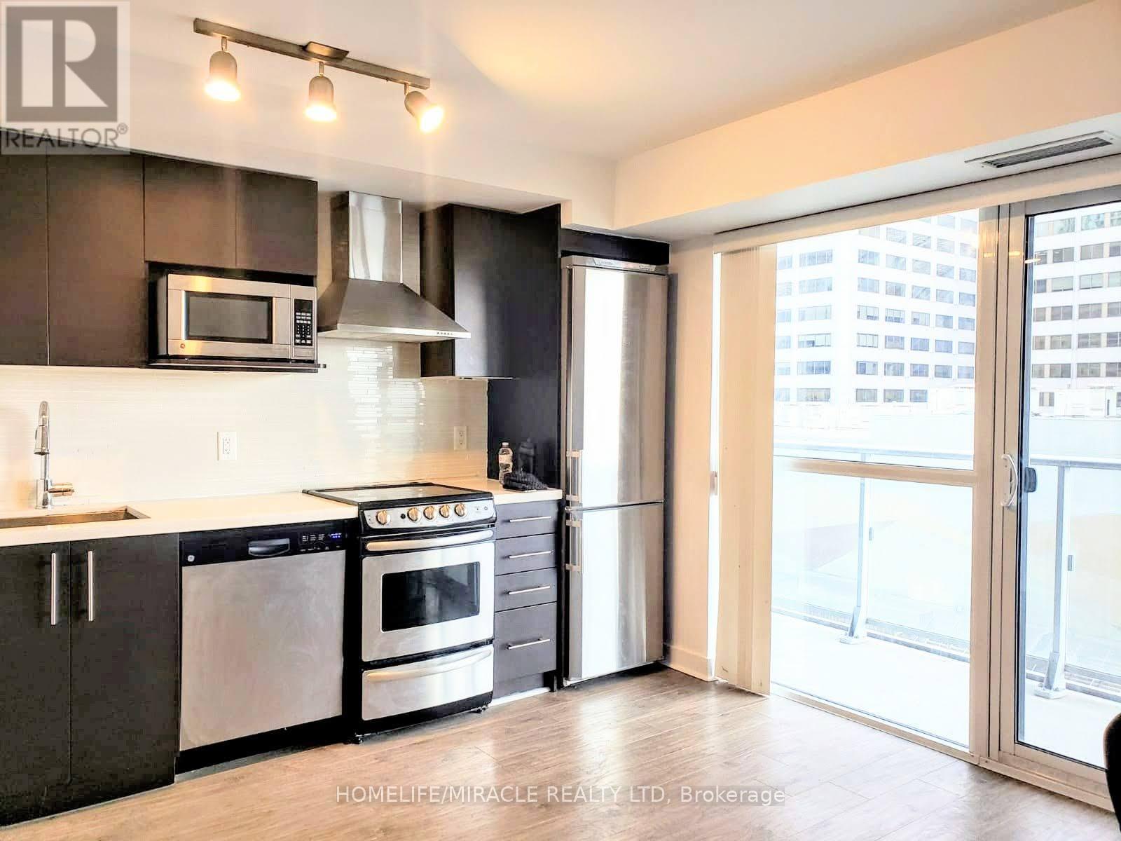 708 - 58 Orchard View Boulevard, Toronto, Ontario  M4R 0A2 - Photo 8 - C12312561