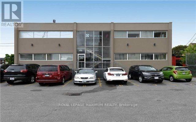 105 - 172 King Street E, Oshawa, Ontario  L1H 1B7 - Photo 1 - E12312469