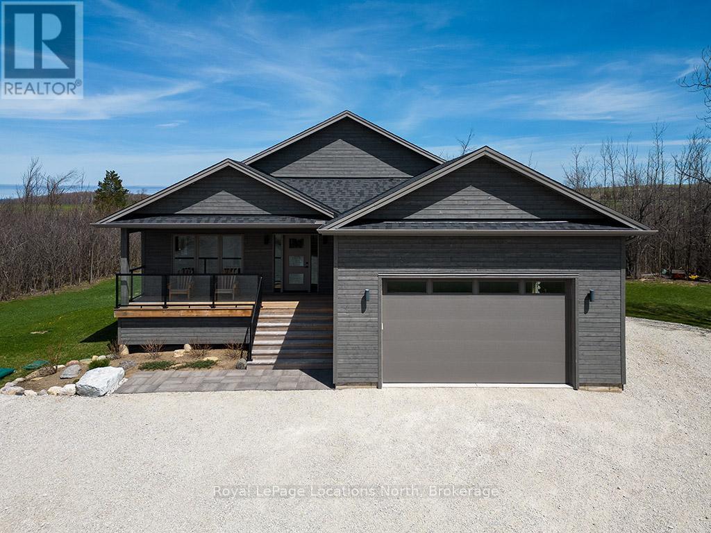 145 St Vincent Crescent, Meaford, Ontario  N4L 1W7 - Photo 2 - X12312549