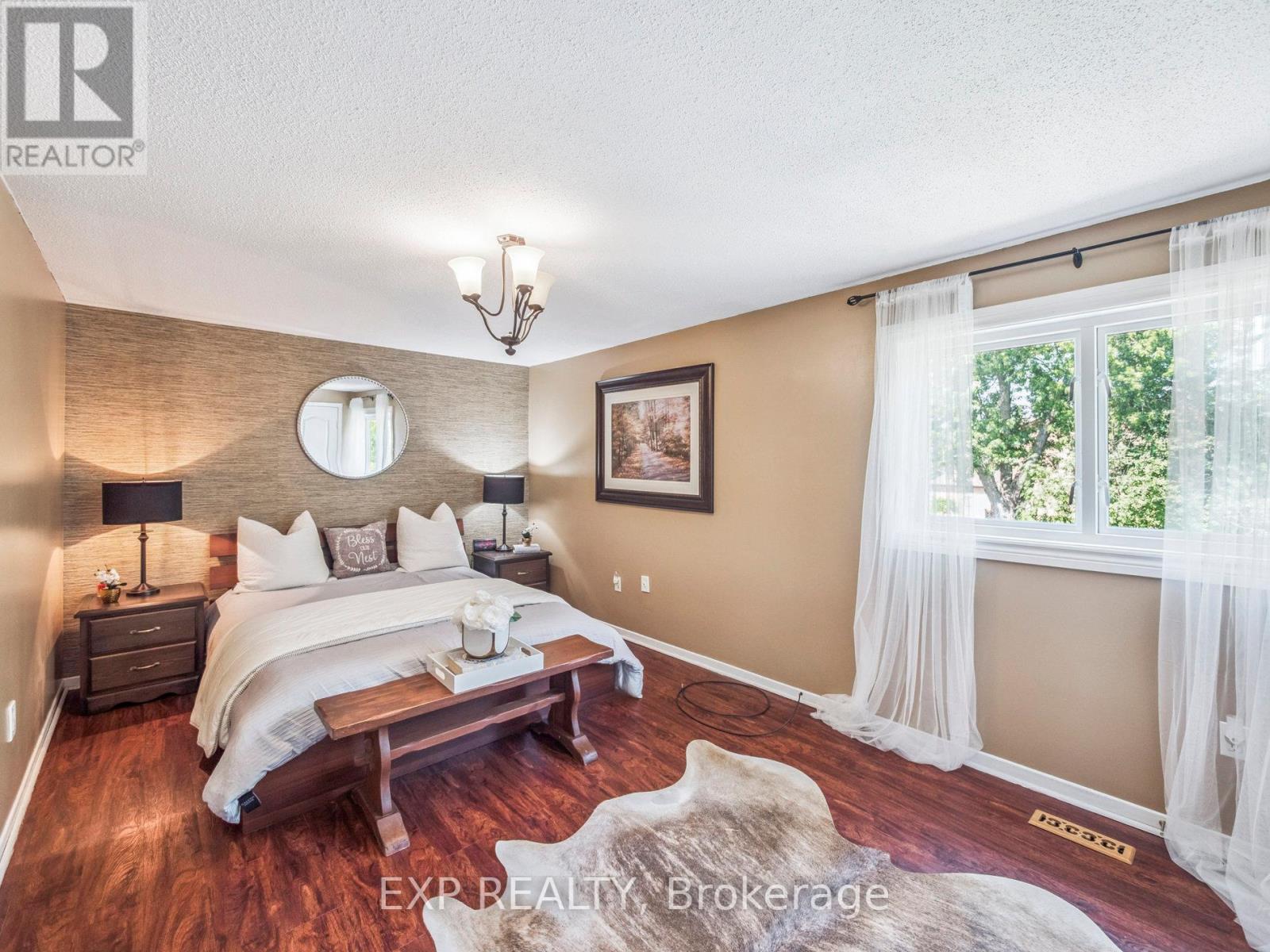 49 Ashcroft Court, Vaughan (East Woodbridge), Ontario  L4L 1H3 - Photo 13 - N12312506