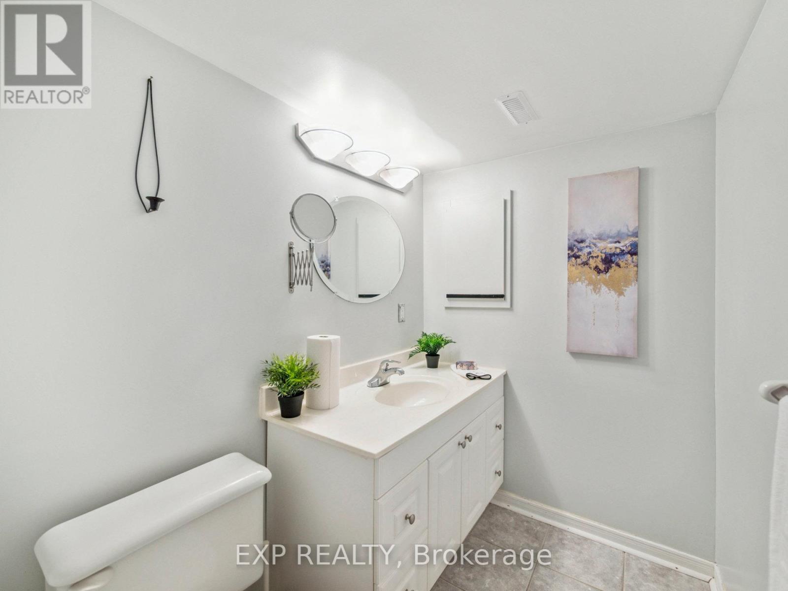 49 Ashcroft Court, Vaughan (East Woodbridge), Ontario  L4L 1H3 - Photo 20 - N12312506