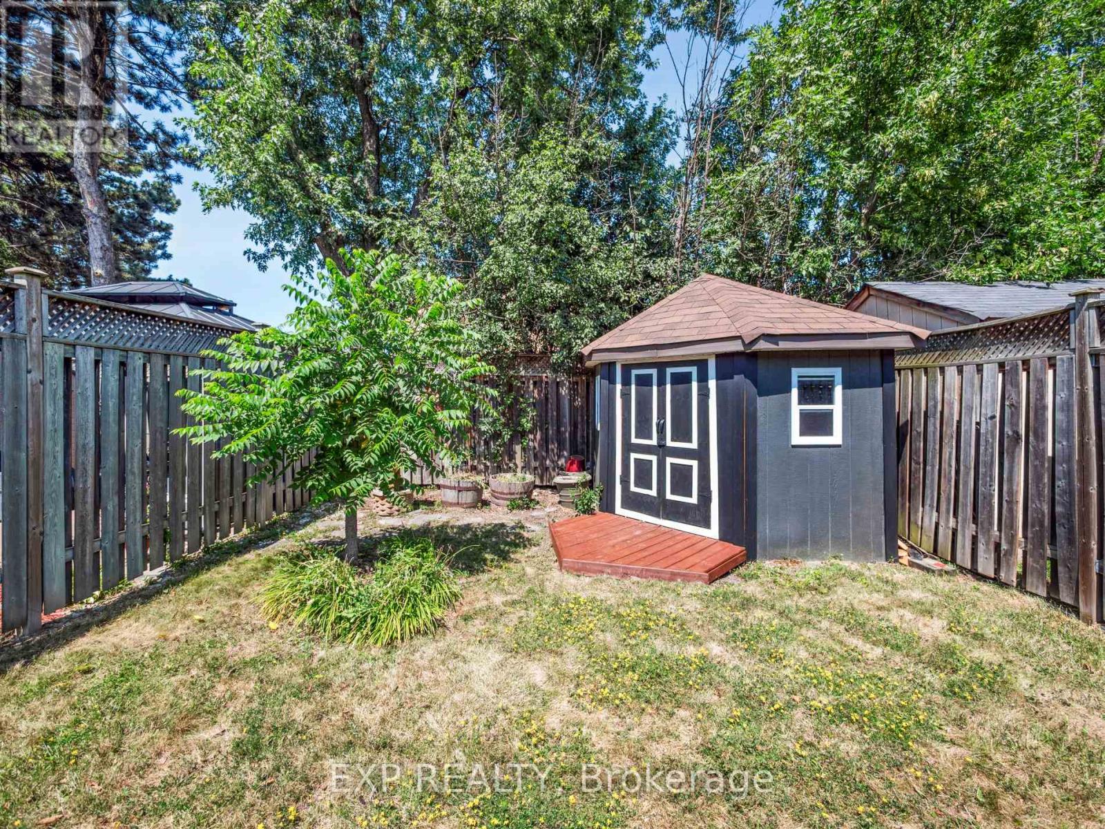 49 Ashcroft Court, Vaughan (East Woodbridge), Ontario  L4L 1H3 - Photo 25 - N12312506