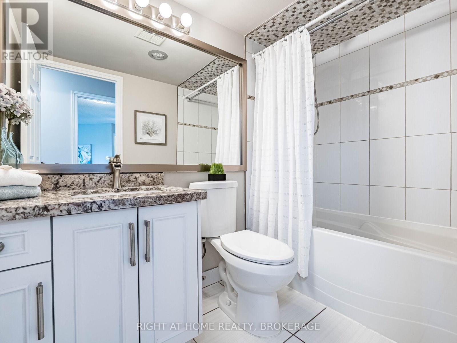 423 - 1001 Cedarglen Gate, Mississauga, Ontario  L5C 4R2 - Photo 27 - W12243942