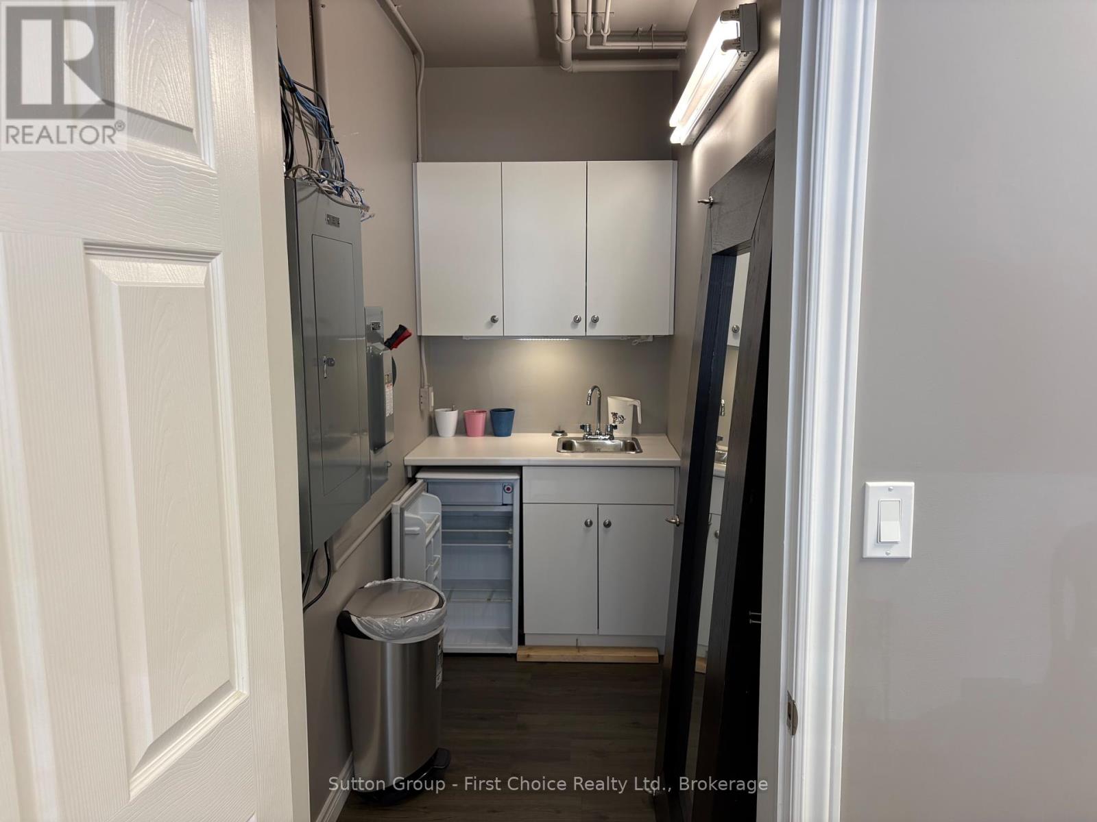 Unit 1 - 130 Huron Road, Perth South, Ontario  N0K 1X0 - Photo 4 - X12312597