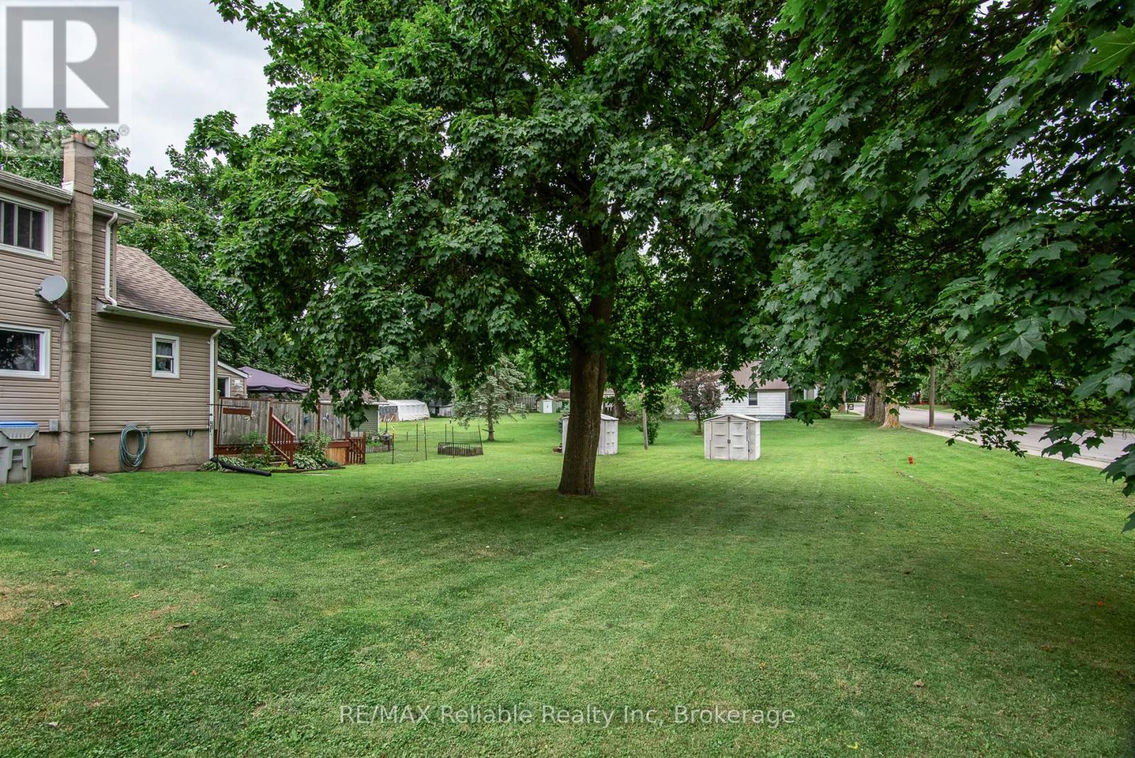 51 Dunlop Street, Central Huron, Ontario  N0M 1L0 - Photo 29 - X12312659