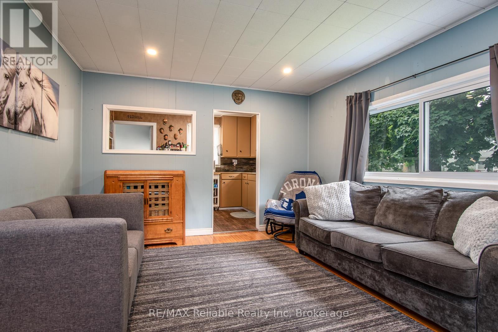 51 Dunlop Street, Central Huron, Ontario  N0M 1L0 - Photo 5 - X12312659