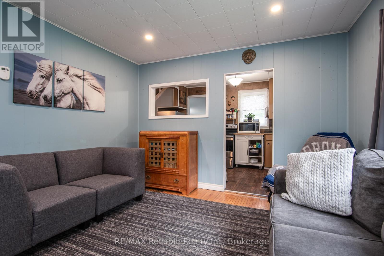 51 Dunlop Street, Central Huron, Ontario  N0M 1L0 - Photo 7 - X12312659