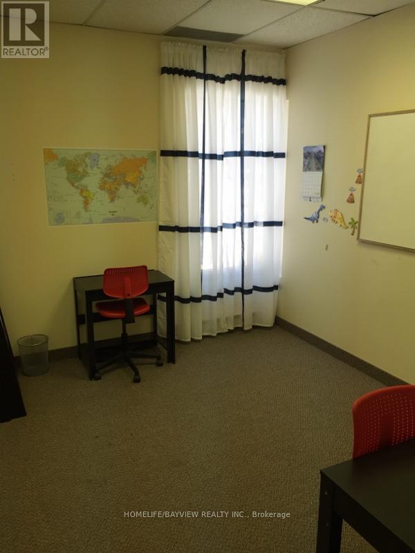 Unit 22 - 1111 Flint Road, Toronto, Ontario  M3J 3C7 - Photo 7 - W12312516