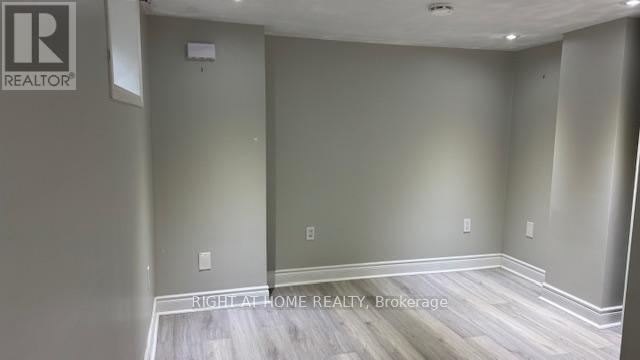 Basement Unit - 134 St. David's Road, St. Catharines, Ontario  L2T 1R1 - Photo 14 - X12312541