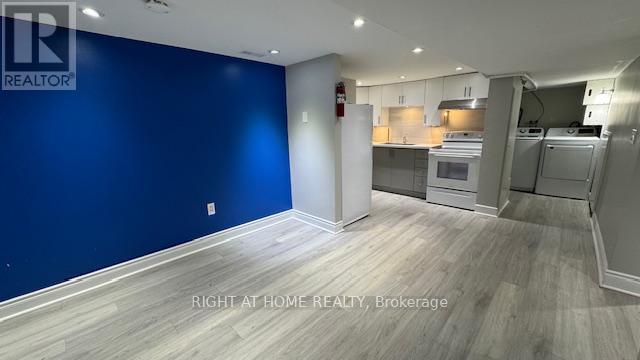 Basement Unit - 134 St. David's Road, St. Catharines, Ontario  L2T 1R1 - Photo 2 - X12312541